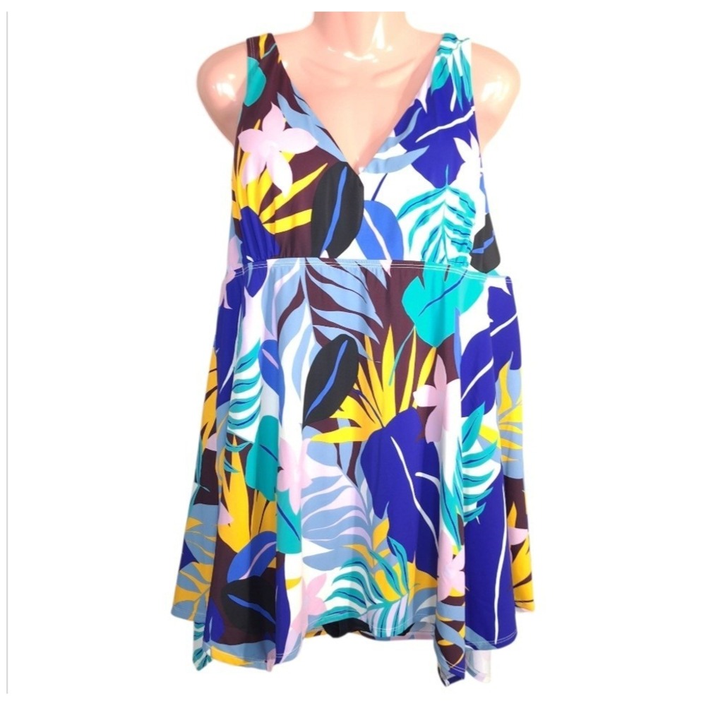 Avenue Women's Tropical Print Sharkbite Print Swim Dress Plus‎ Size 24